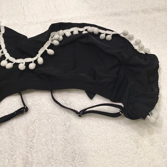 Black white bikini top Large tie hook closure - Picture 5 of 7